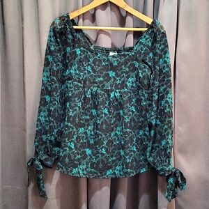 INGRED & ISABEL MATERNITY BLACK AND GREEN BLOUSE. MULTI SIZES/ NWT